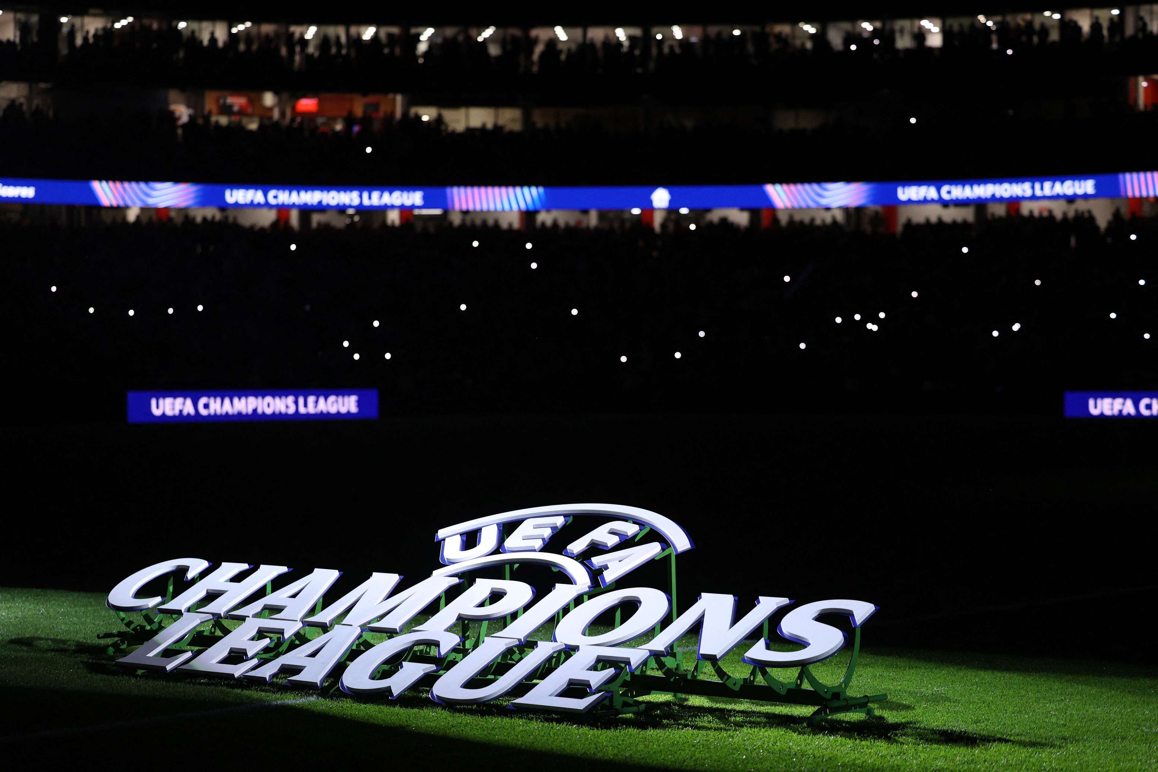 社交媒体上 社交媒体上